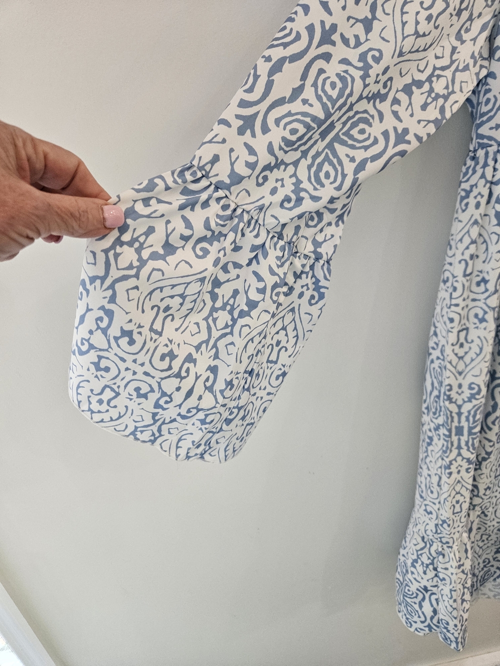 Made With Love Light Blue & White Printed Women's Dress Size L - Picture 3 of 5